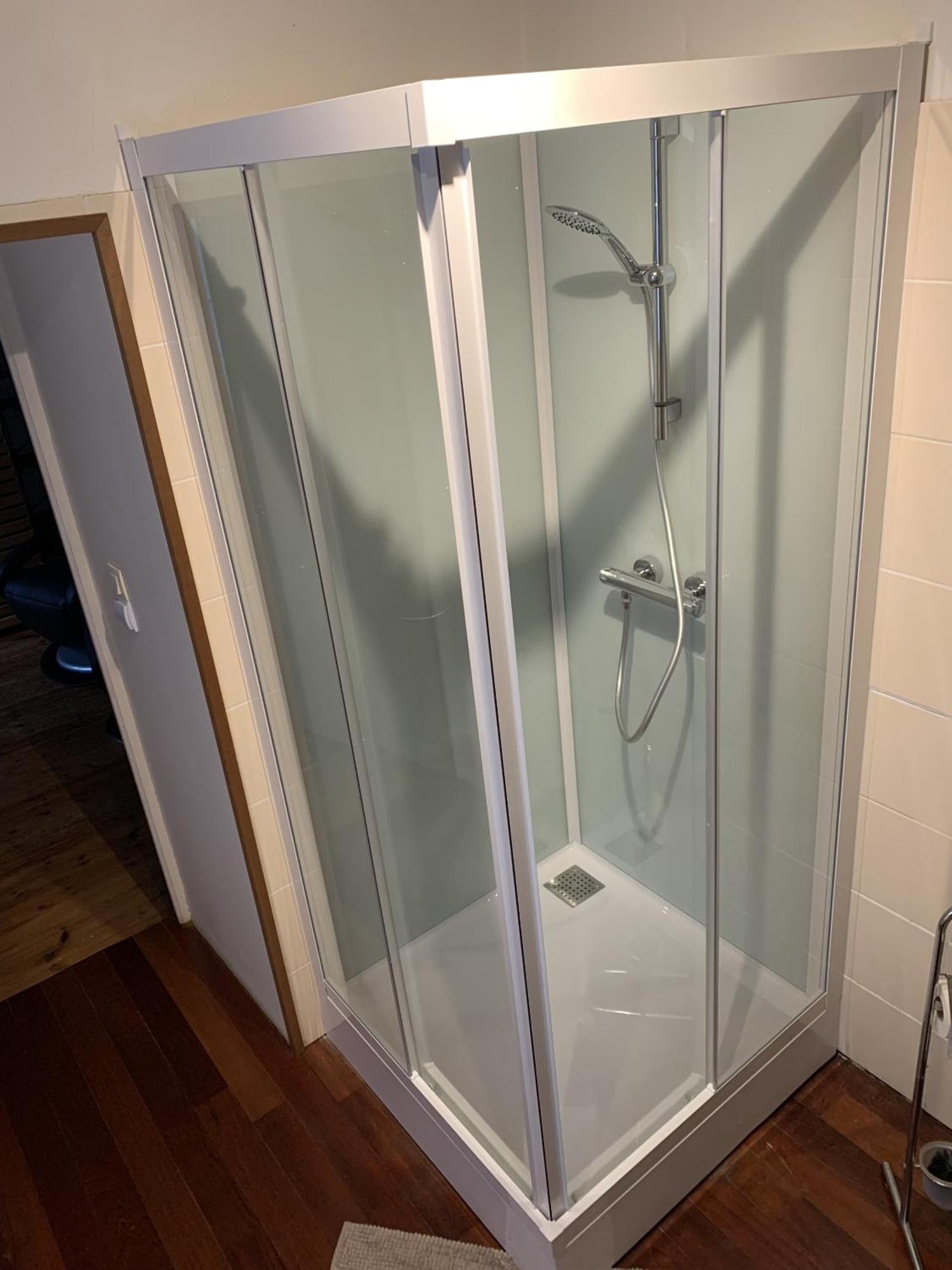 Le Clos Des Tilleuls D Day Home, Chambres D'Hotes, Suite Avec Sauna Privatif, Suite Avec Balneotherapie Privative, En Supplement Option Spa Bain A Remous La Vendelée Quarto foto