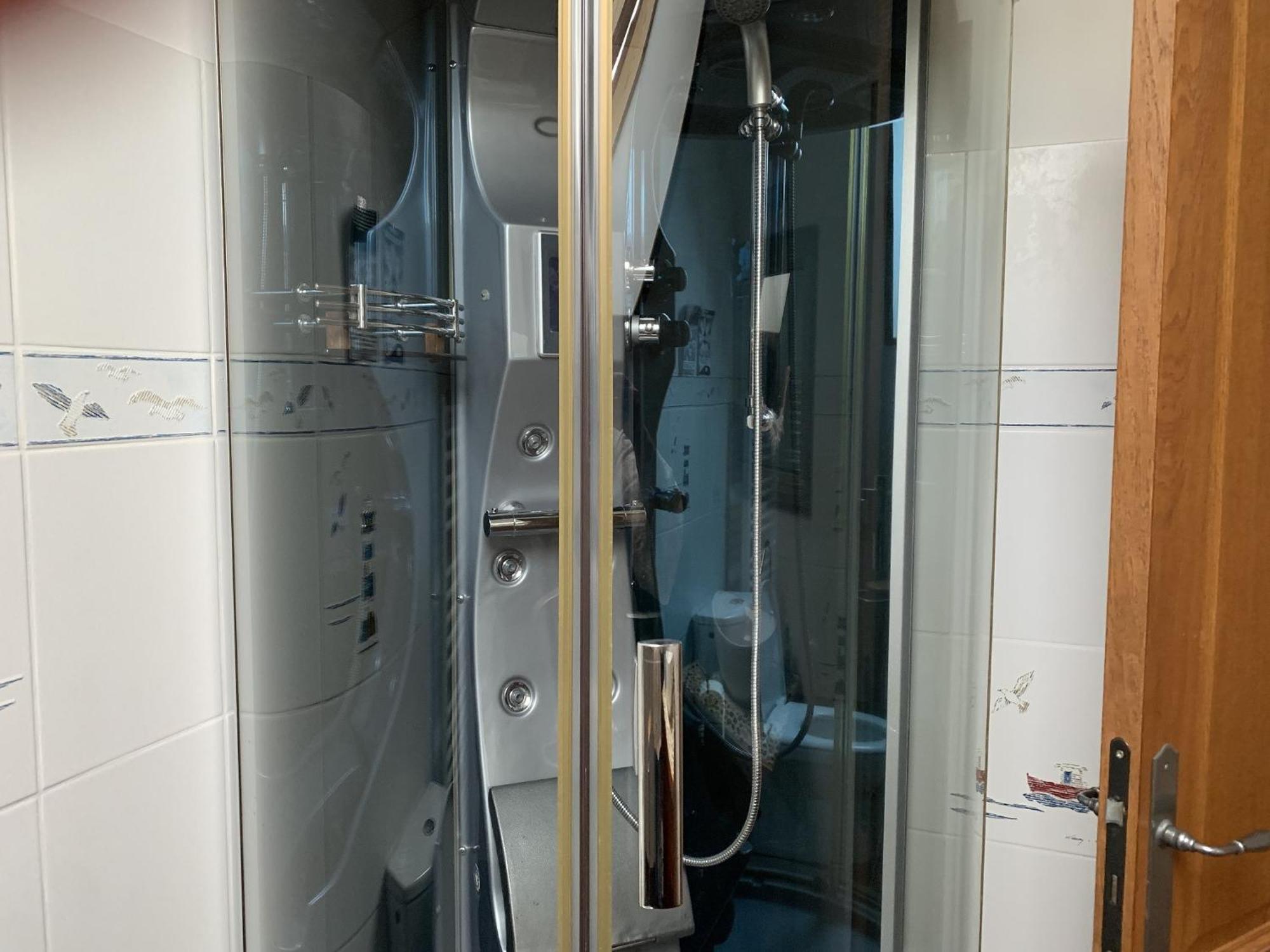 Le Clos Des Tilleuls D Day Home, Chambres D'Hotes, Suite Avec Sauna Privatif, Suite Avec Balneotherapie Privative, En Supplement Option Spa Bain A Remous La Vendelée Quarto foto