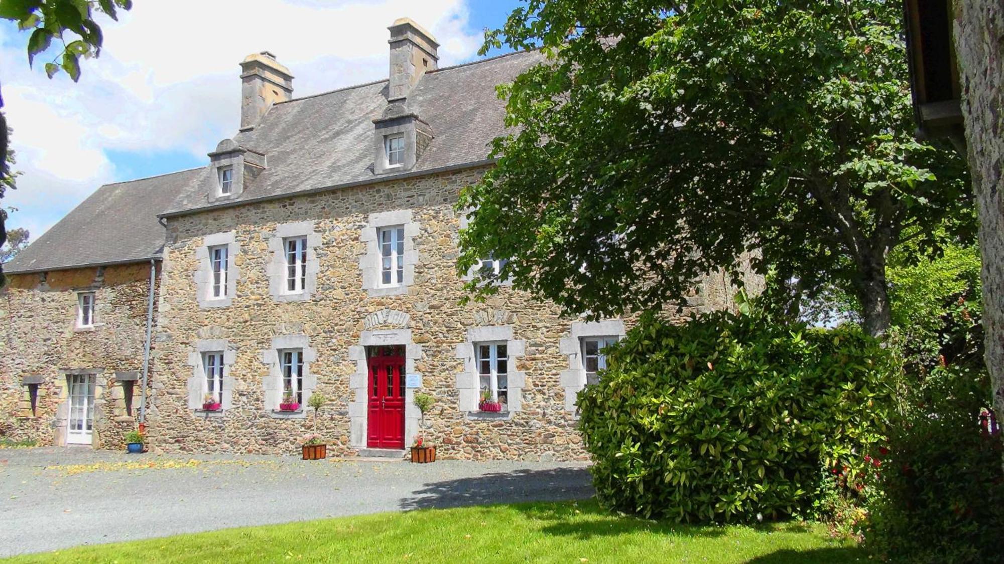 Le Clos Des Tilleuls D Day Home, Chambres D'Hotes, Suite Avec Sauna Privatif, Suite Avec Balneotherapie Privative, En Supplement Option Spa Bain A Remous La Vendelée Exterior foto